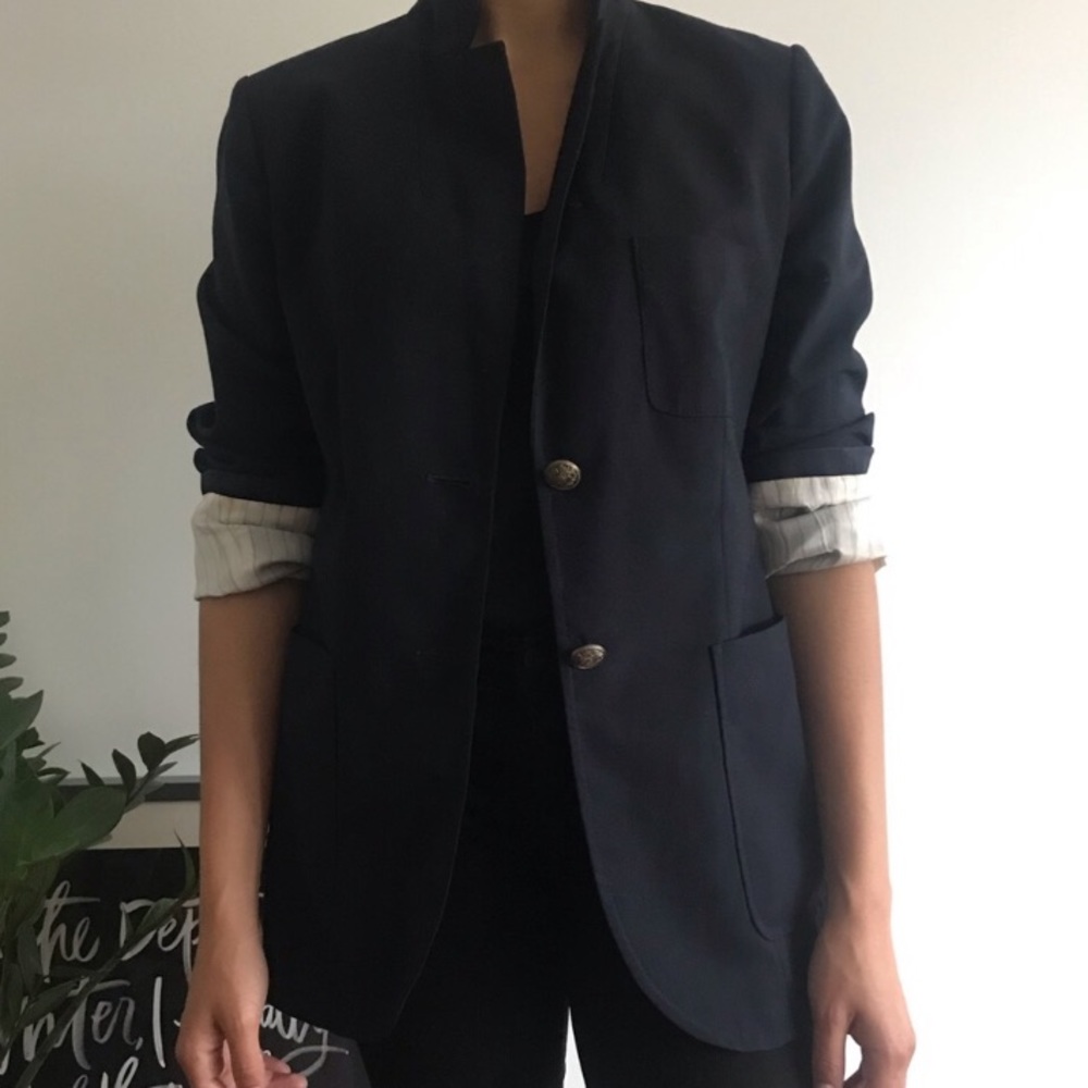 Aritzia Navy Blazer